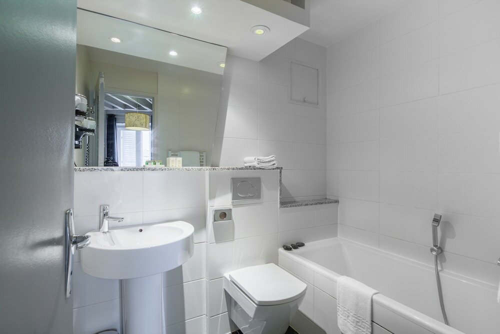 Фото Hôtel Claret