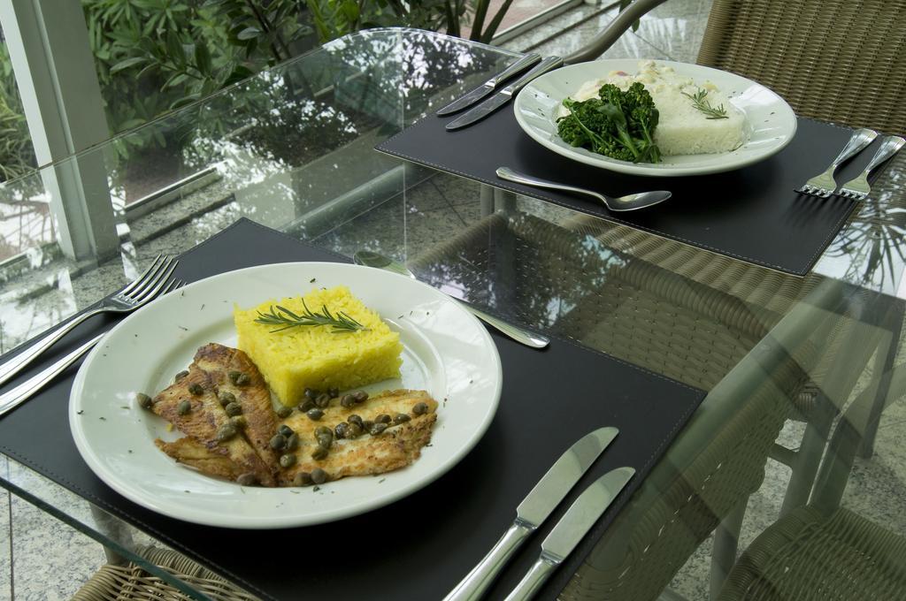 Фото Bristol Praia do Canto