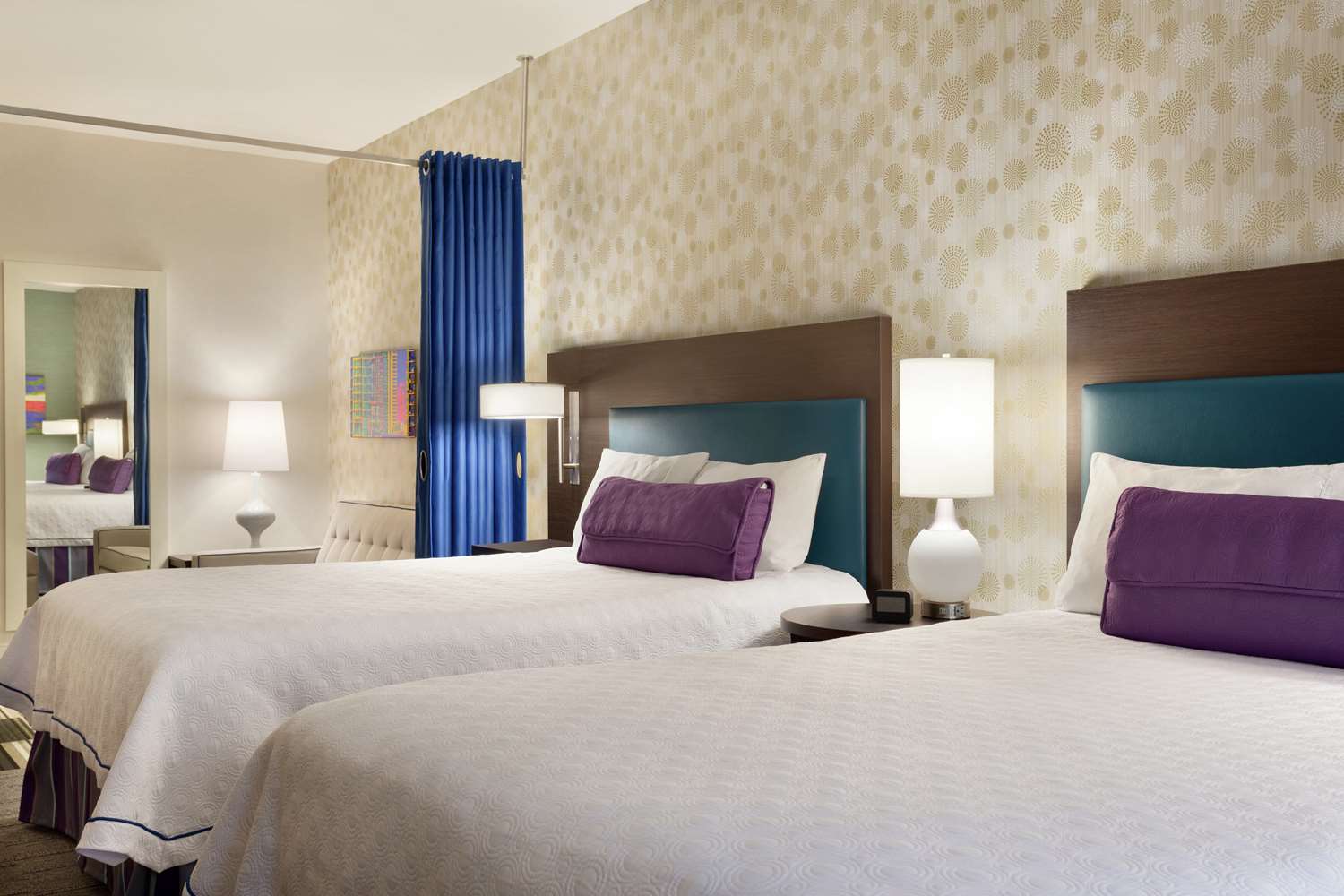 Фото Home2 Suites by Hilton Milton Ontario