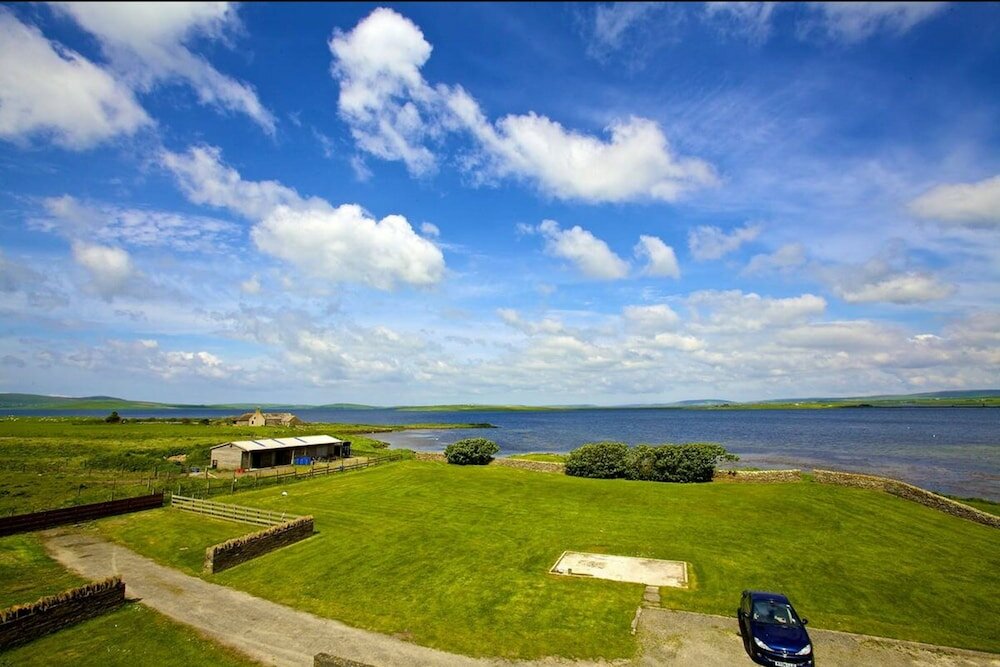 Фото Standing Stones Hotel