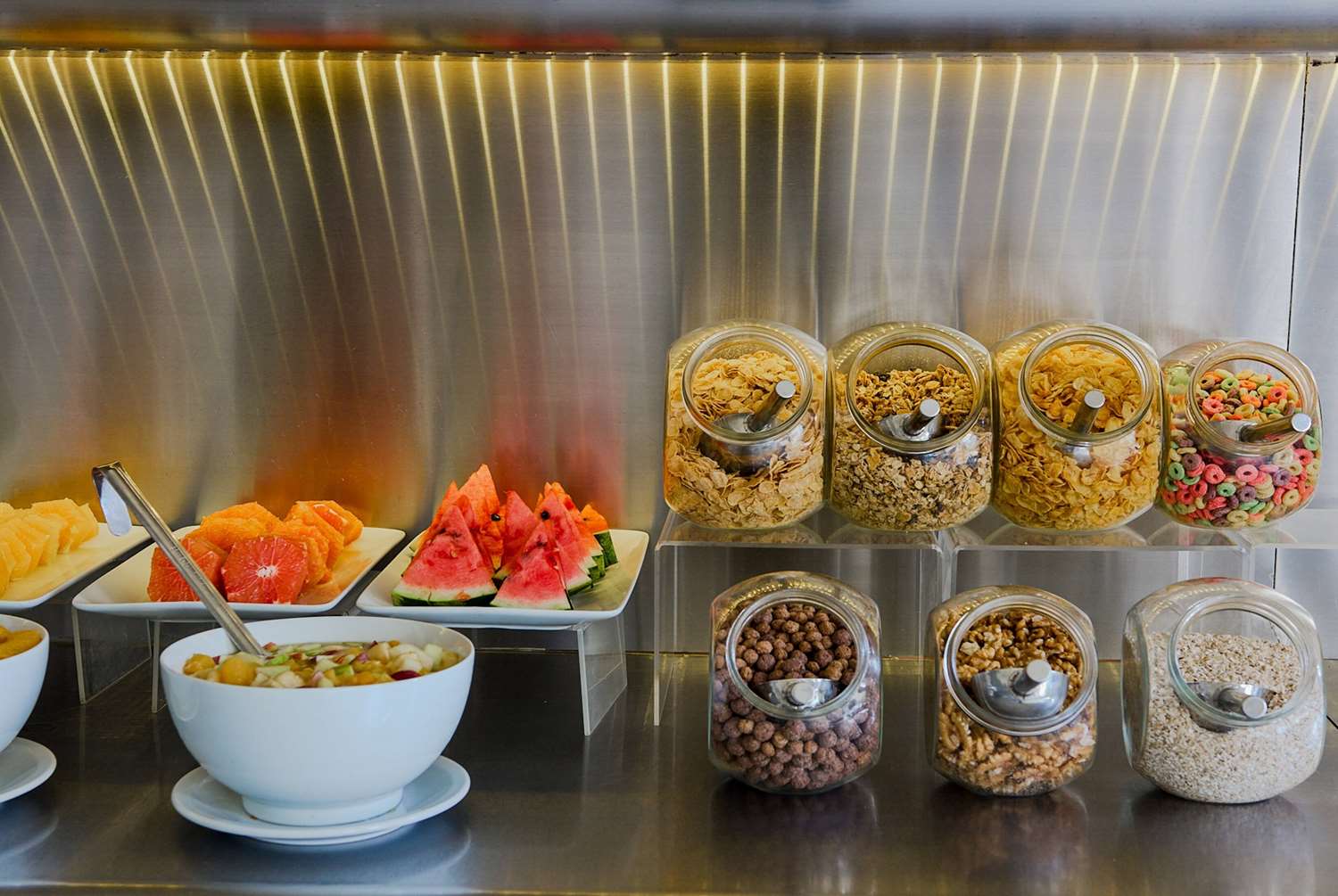 Фото Dazzler by Wyndham Buenos Aires Recoleta