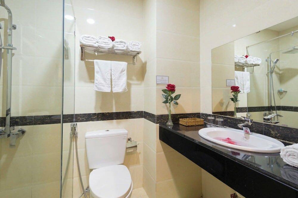 Фото Golden Light Hotel