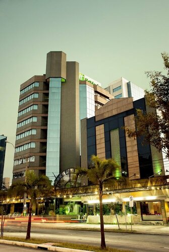 Внешний вид отеля Master Porto Alegre Hotel в Порту-Алегри, фото 1
