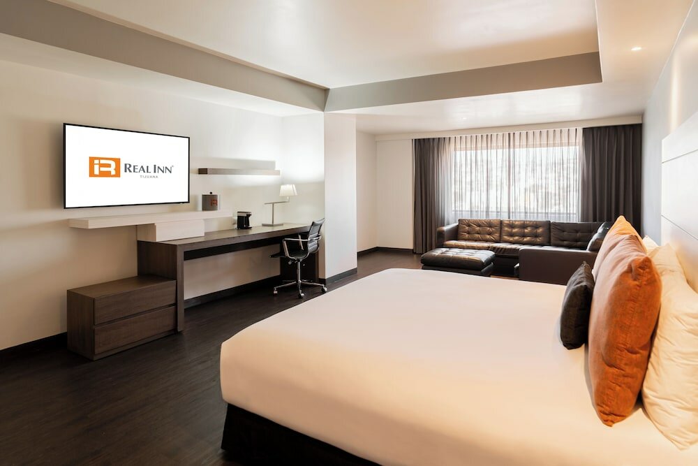 Фото Real Inn Tijuana Hotel