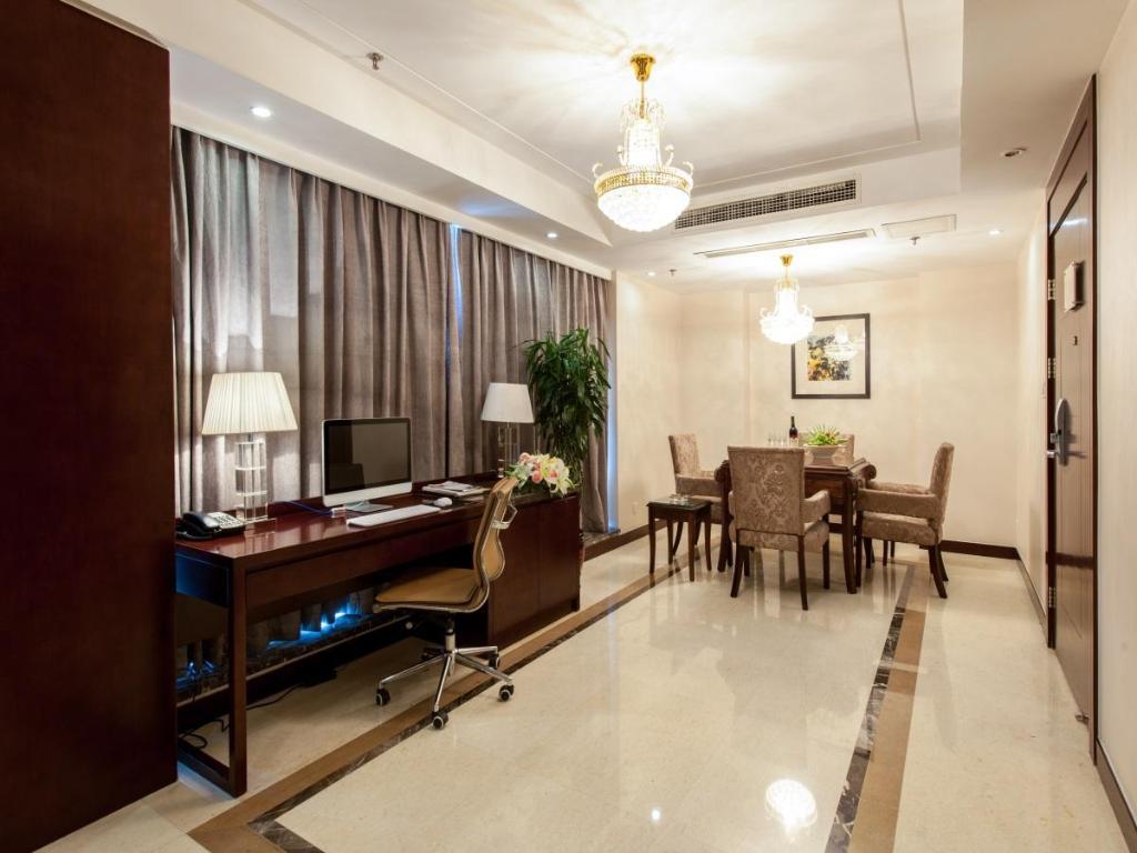 Фото Paxton Park Hotel Chengdu