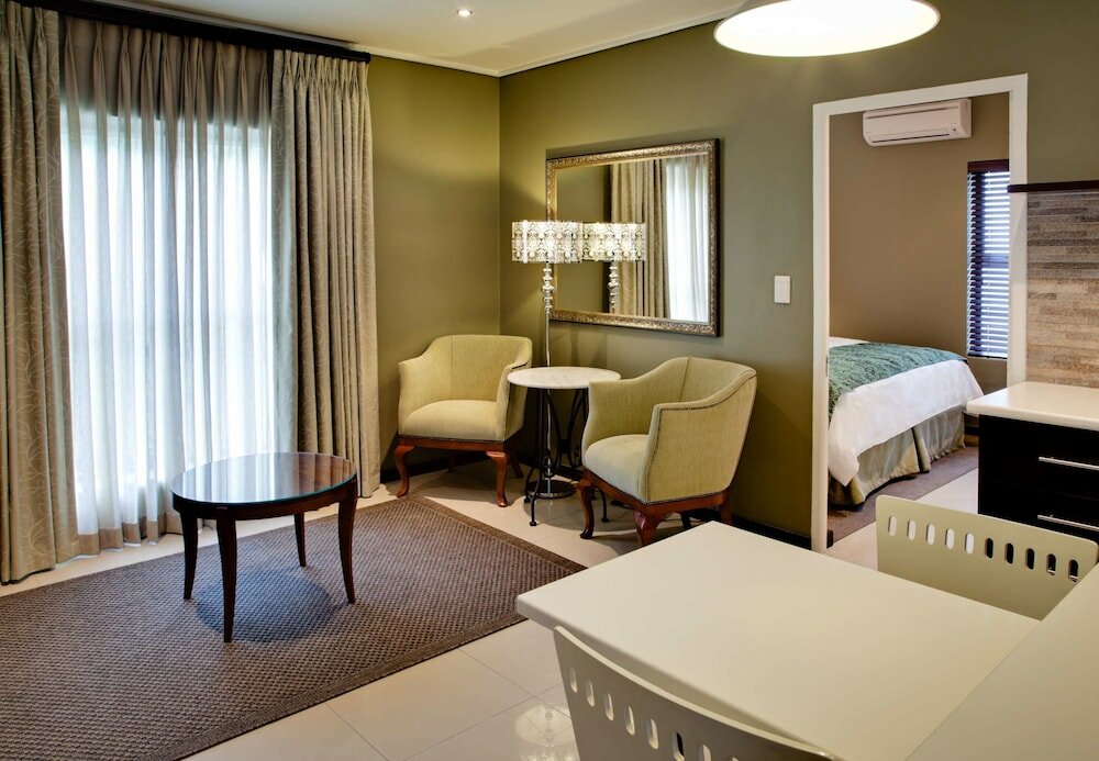Фото Protea Hotel by Marriott Cape Town Durbanville