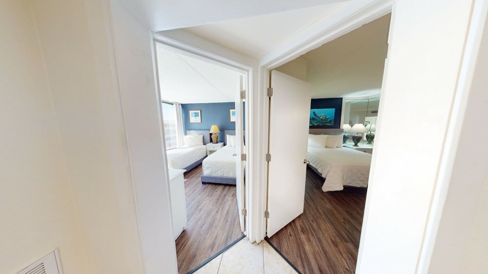 Фото Schooner Beach and Racquet Club by Capital Vacations