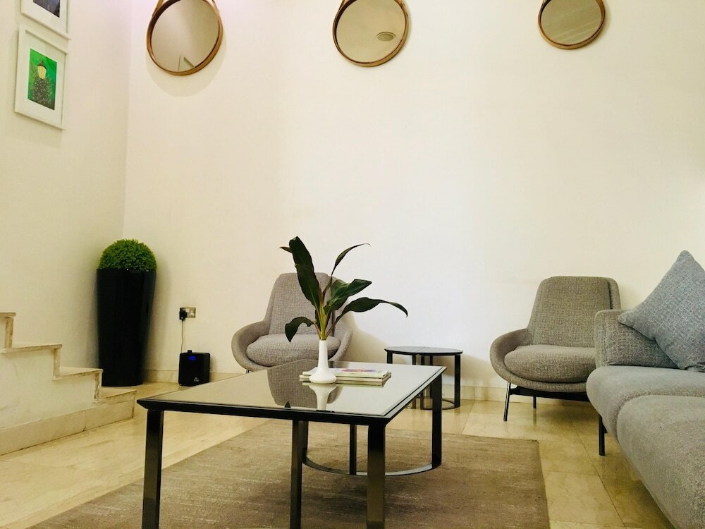 Фото Summerset Continental Hotel Maitama