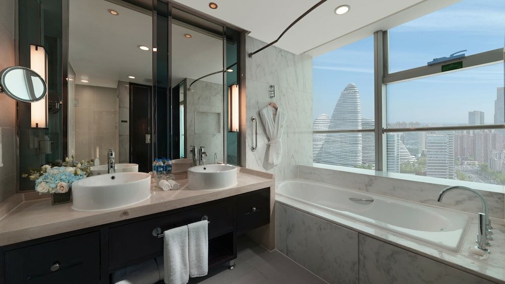 Фото Holiday Inn Beijing Focus Square