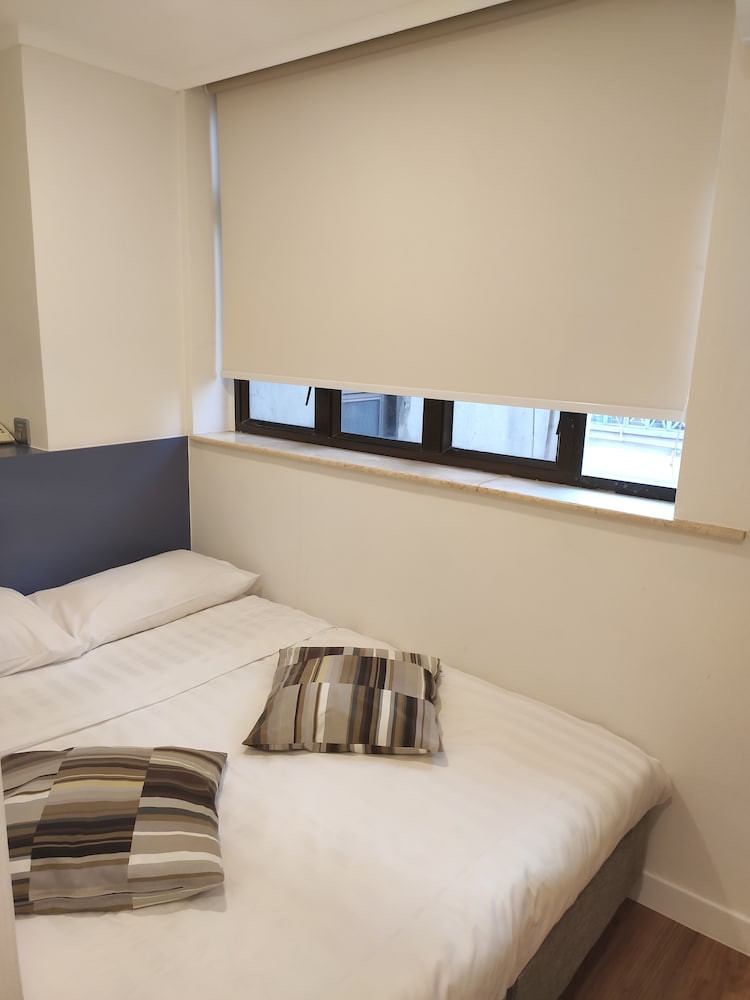 Фото Goodrich Hotel