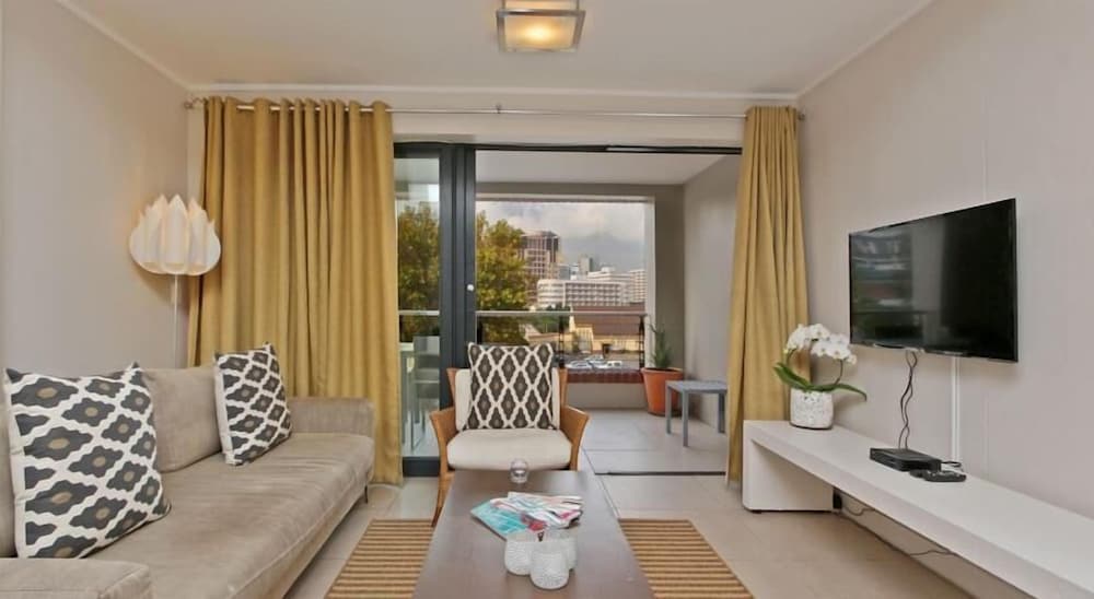 Фото The Rockwell Luxury Suites