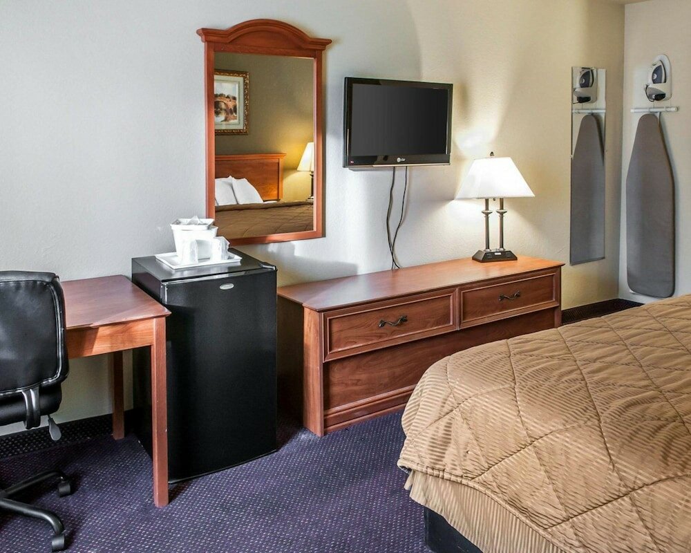 Фото Rodeway Inn of Espanola