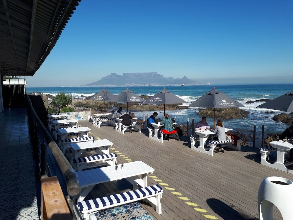 Фото Blouberg Dolphin Inn