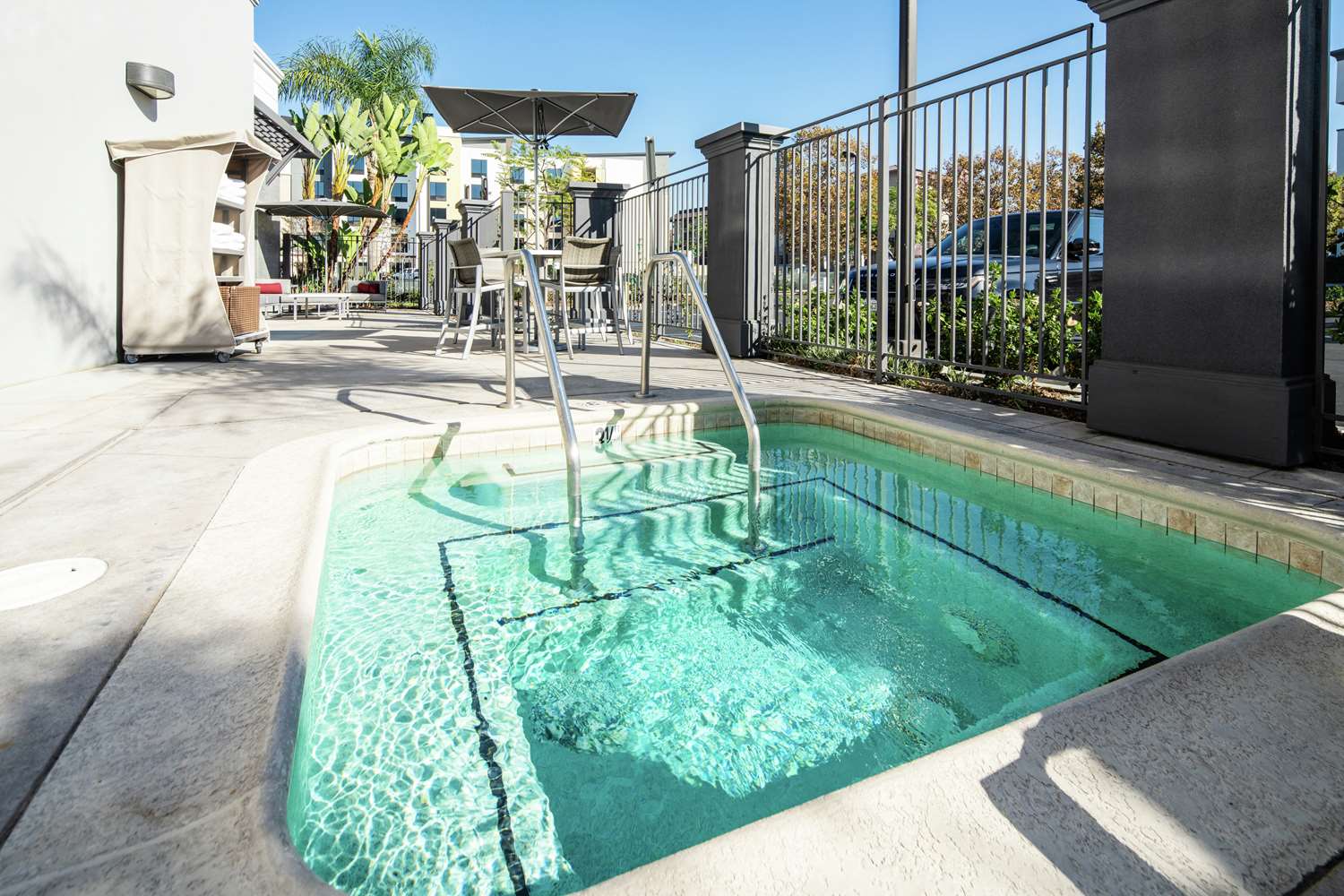 Фото Hilton Garden Inn Irvine Spectrum Lake Forest