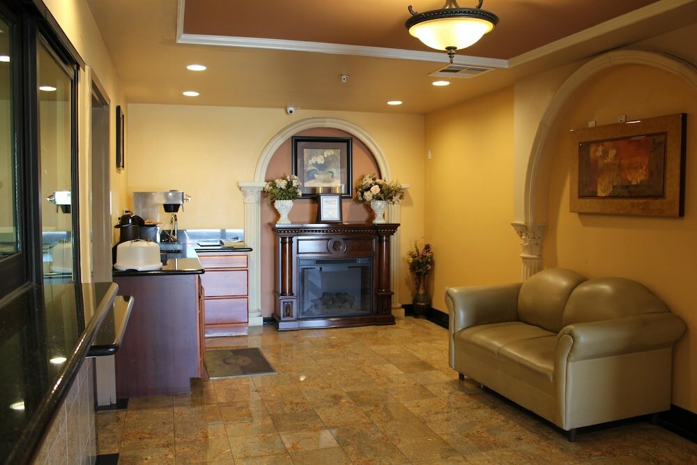 Фото Motel 6 South Gate, Ca