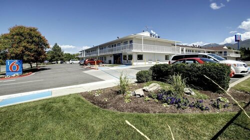 Гостиница Super 8 by Wyndham Woods Cross/Salt Lake City North в Вудс Кроссе