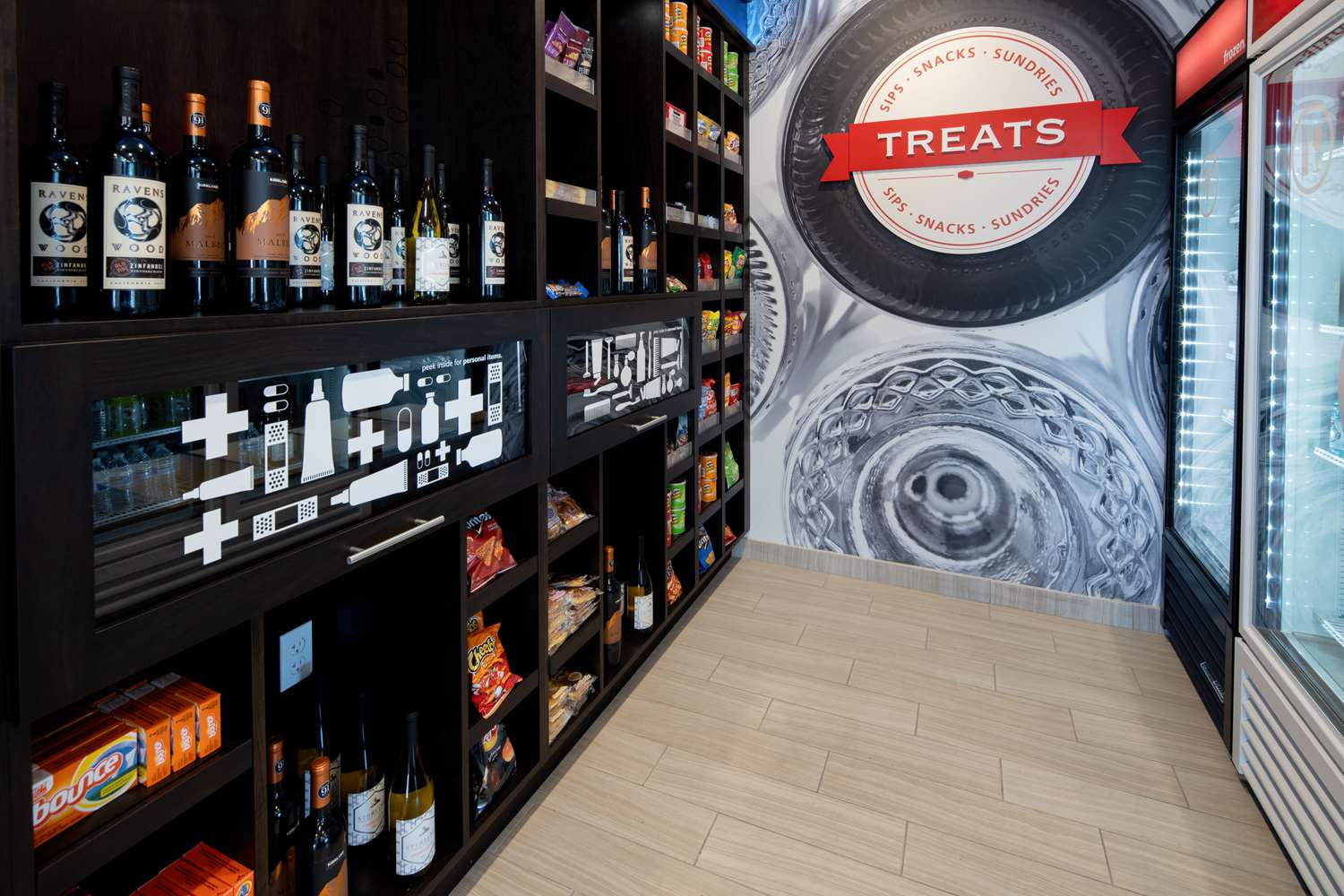 Фото Hampton Inn & Suites Gilroy