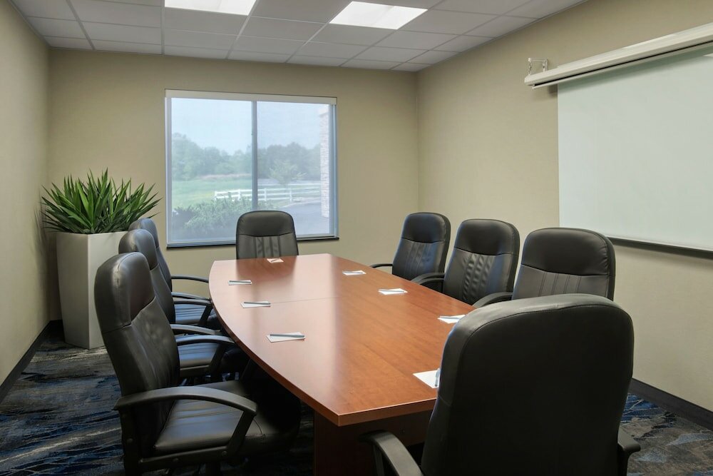 Фото Fairfield Inn & Suites Watertown Thousand Islands