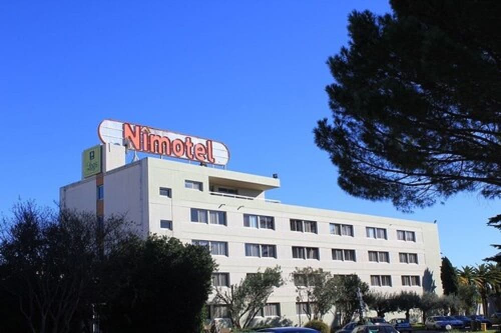 Фото отеля 1