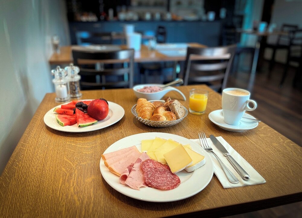 Фото 151514212812