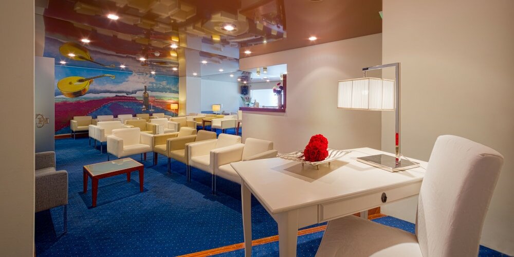 Фото Hotel Cinquentenário & Conference Center