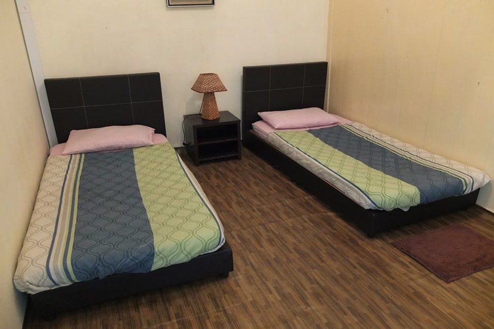 Фото Muntri House