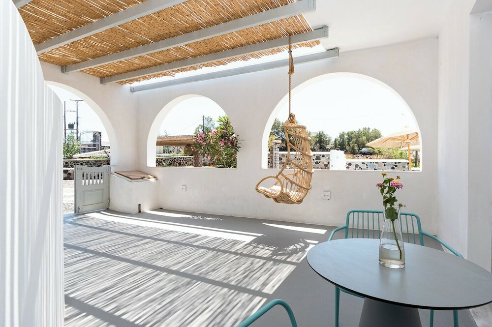 Фото Symmetry Suites