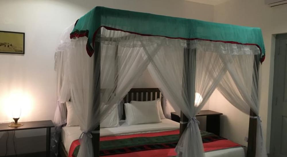 Фото Parawa House