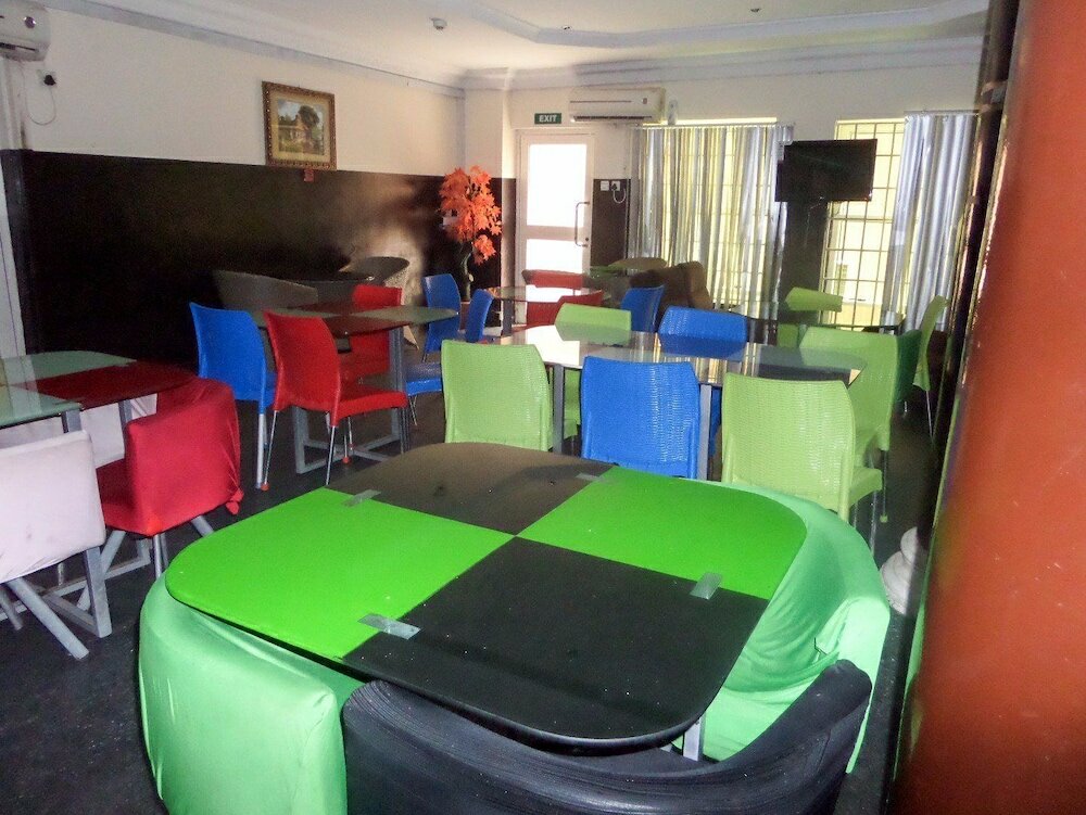 Фото Gilford View Hotels