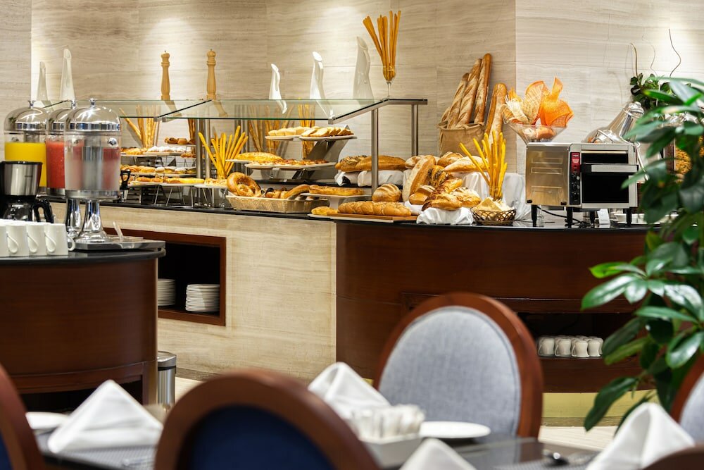 Фото Blue Diamond Hotel