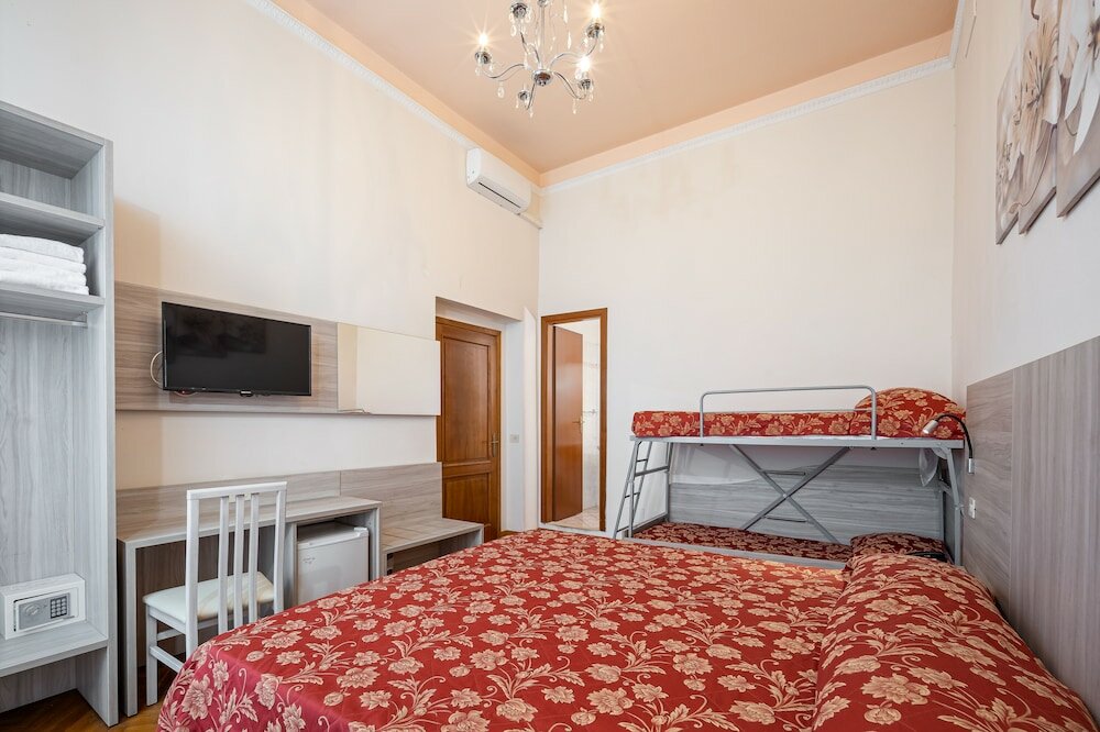 Фото Lilium Hotel