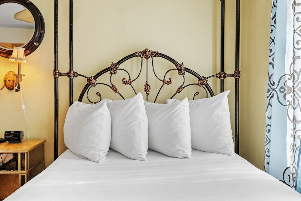 Фото Fitzgerald Hotel