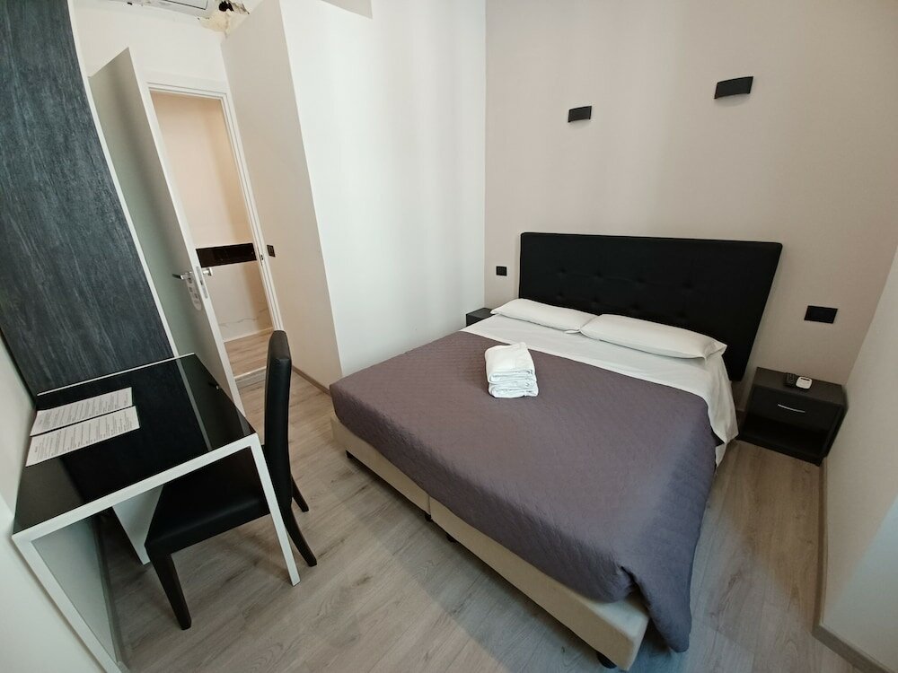 Фото Hotel Mimosa Pantheon