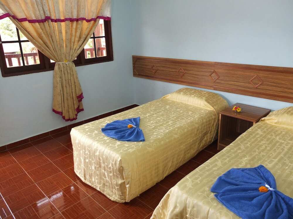 Фото Purnama Beach Resort