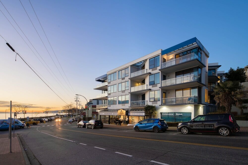 Фото Ocean Promenade Hotel