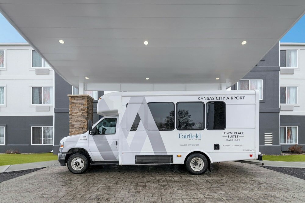 Фото Fairfield Inn by Marriott Kansas City Airport