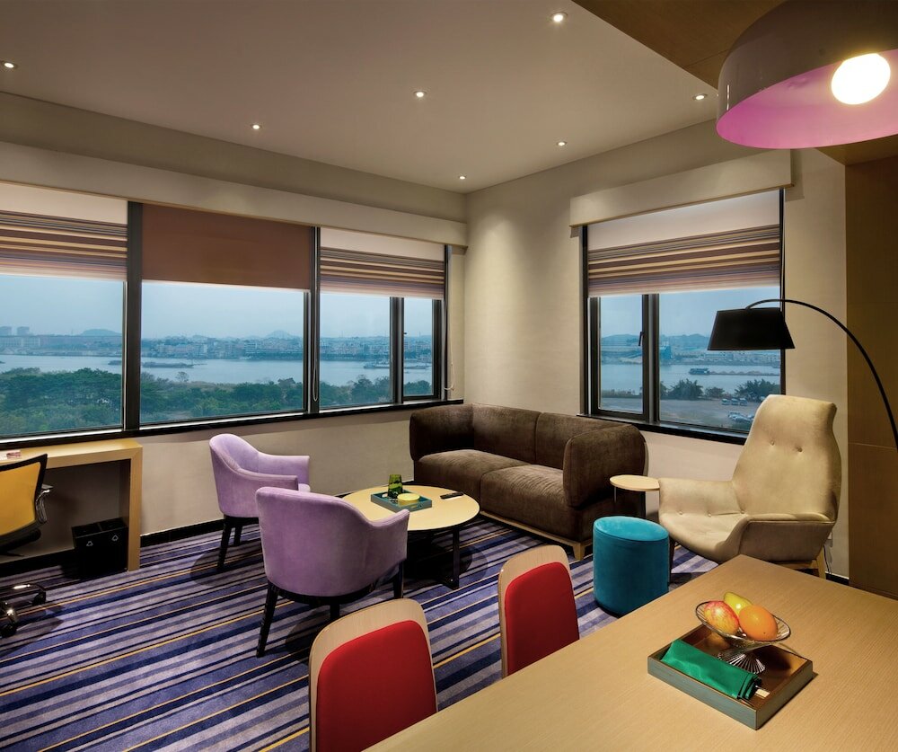 Фото Aloft Guangzhou University Park