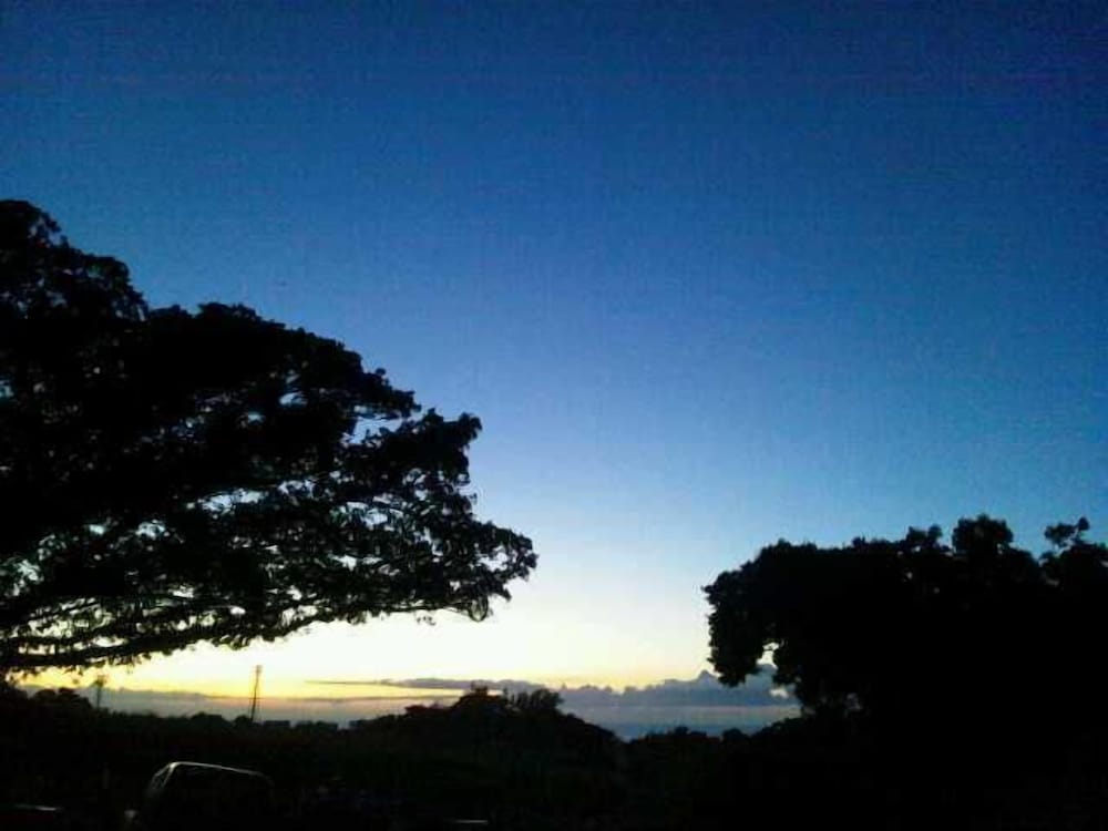 Фото Milk-ya Women-Only Guest House