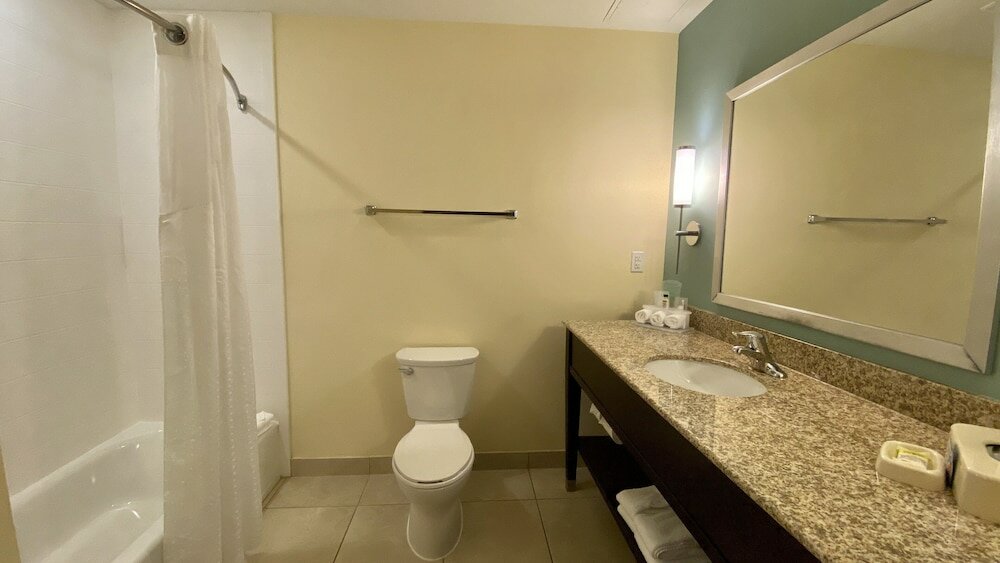 Фото Holiday Inn Express & Suites Orlando East - Ucf Area, an Ihg Hotel