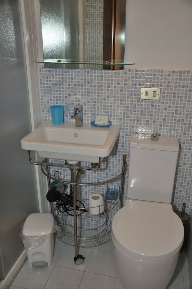 Фото At Home Bed and Breakfast