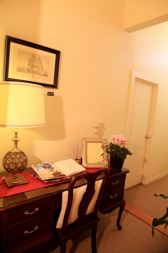 Фото The Devereux Boutique Hotel