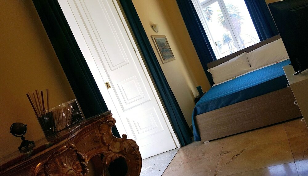 Фото Bed & Breakfast Palazzo Satriano