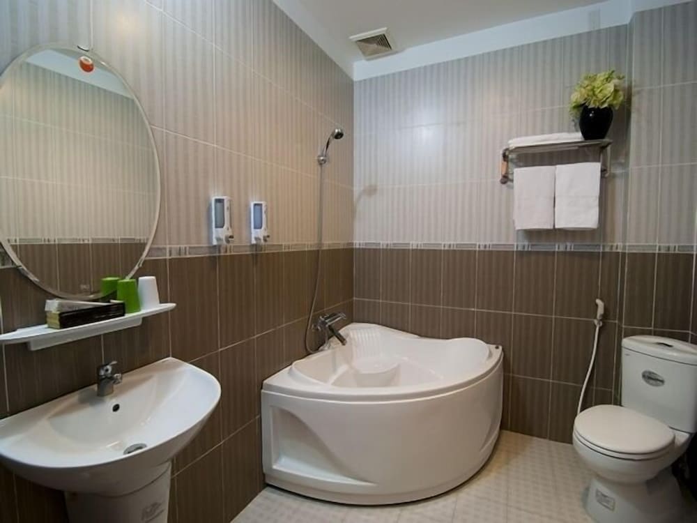 Фото Mi Linh Hotel