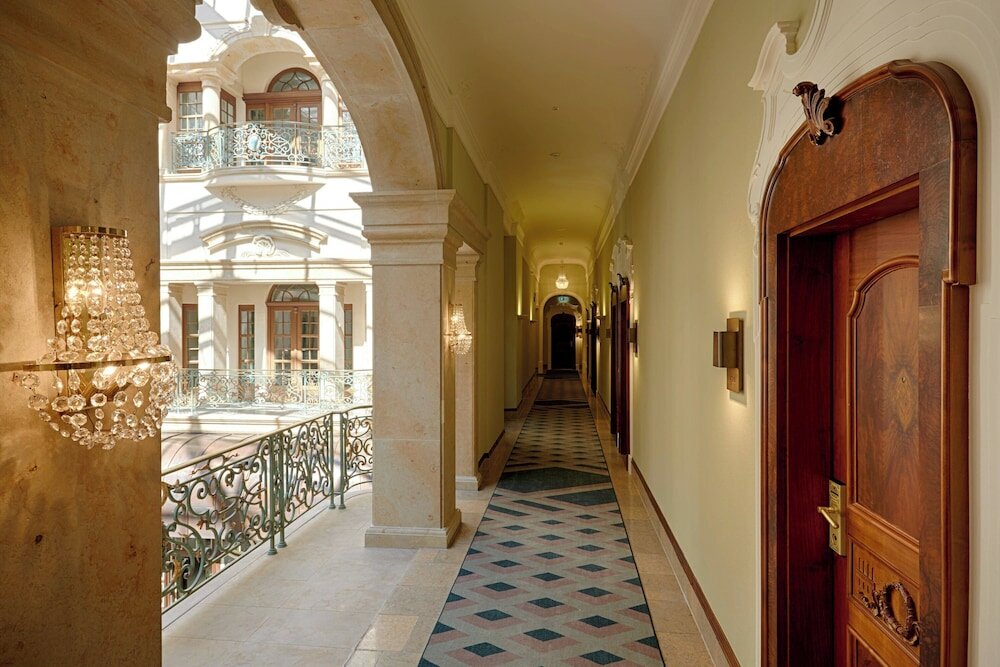 Фото Gewandhaus Dresden, Autograph Collection