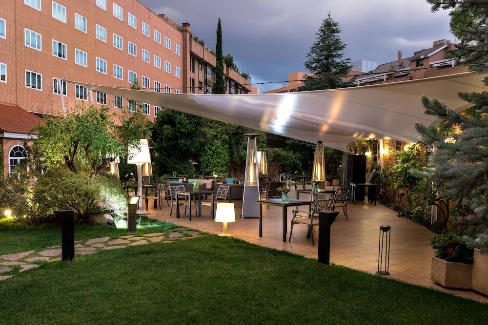 Фото Rafaelhoteles Atocha