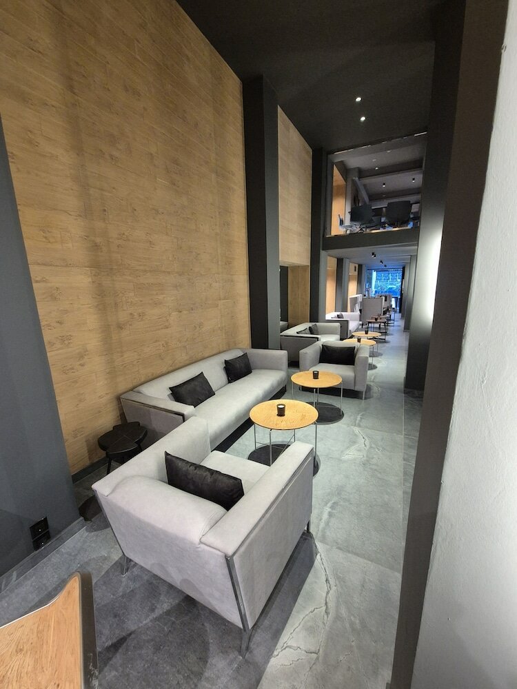 Фото The Alassia Hotel