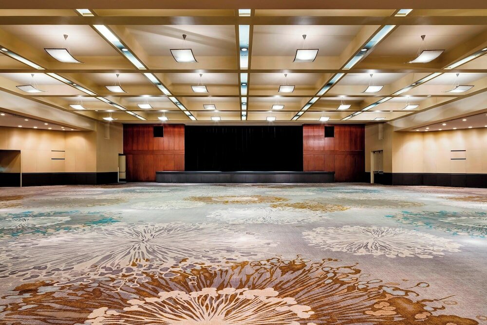 Фото The Westin Harbour Castle