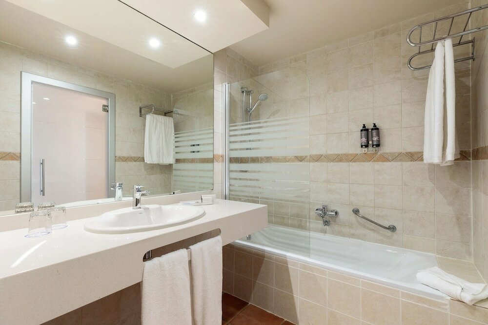 Фото Hotel Best Jacaranda