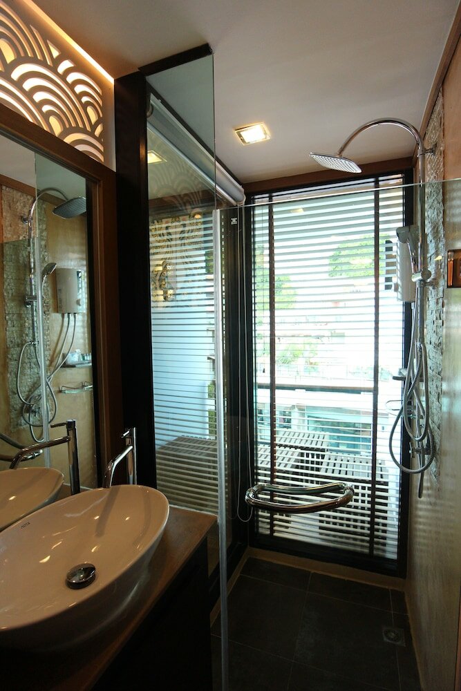 Фото Phi Phi Nice Beach Hotel Hip