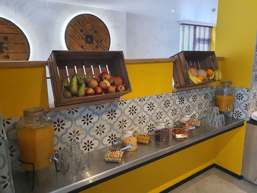 Фото B&b Hotel Mons Gare